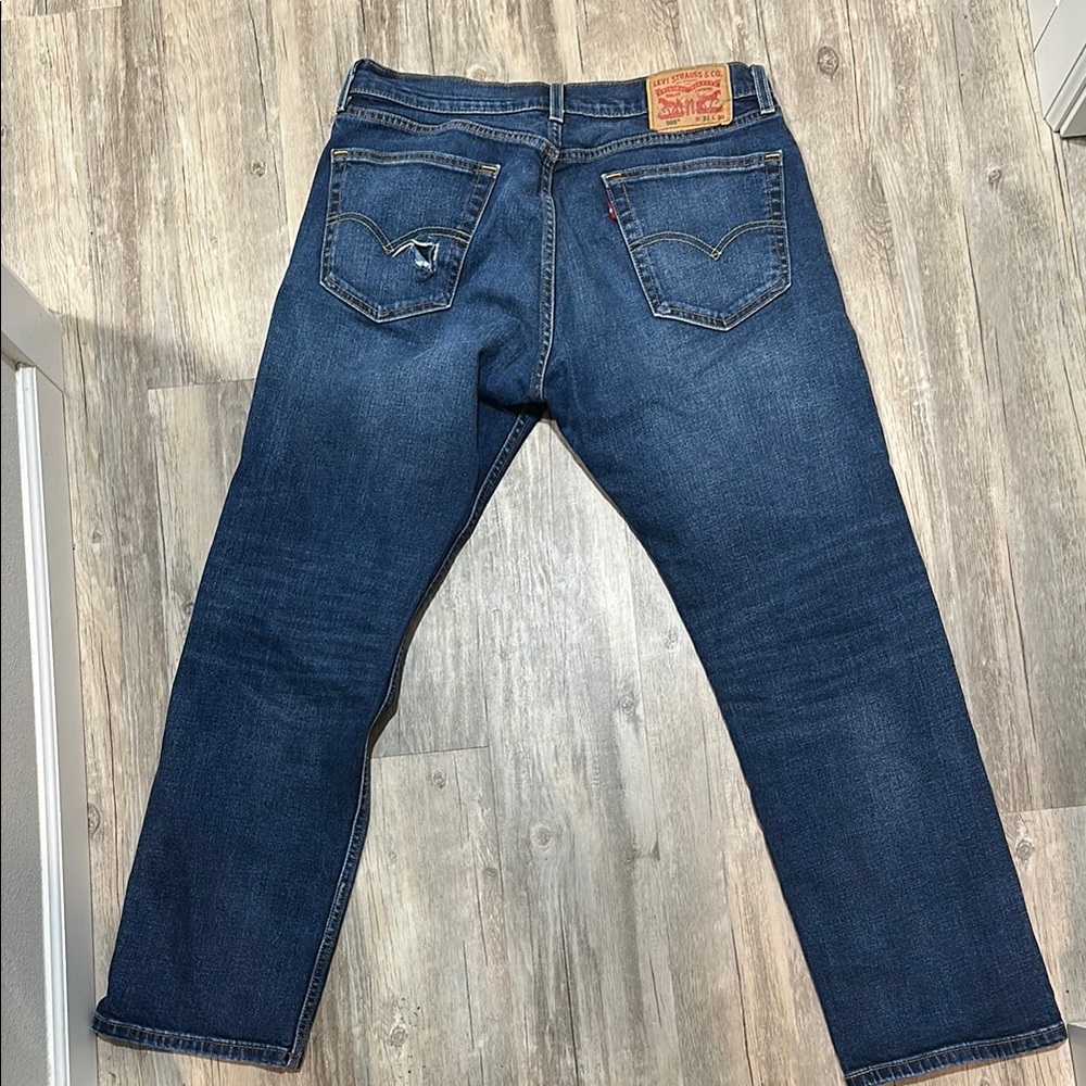 Levi’s 505 Jeans